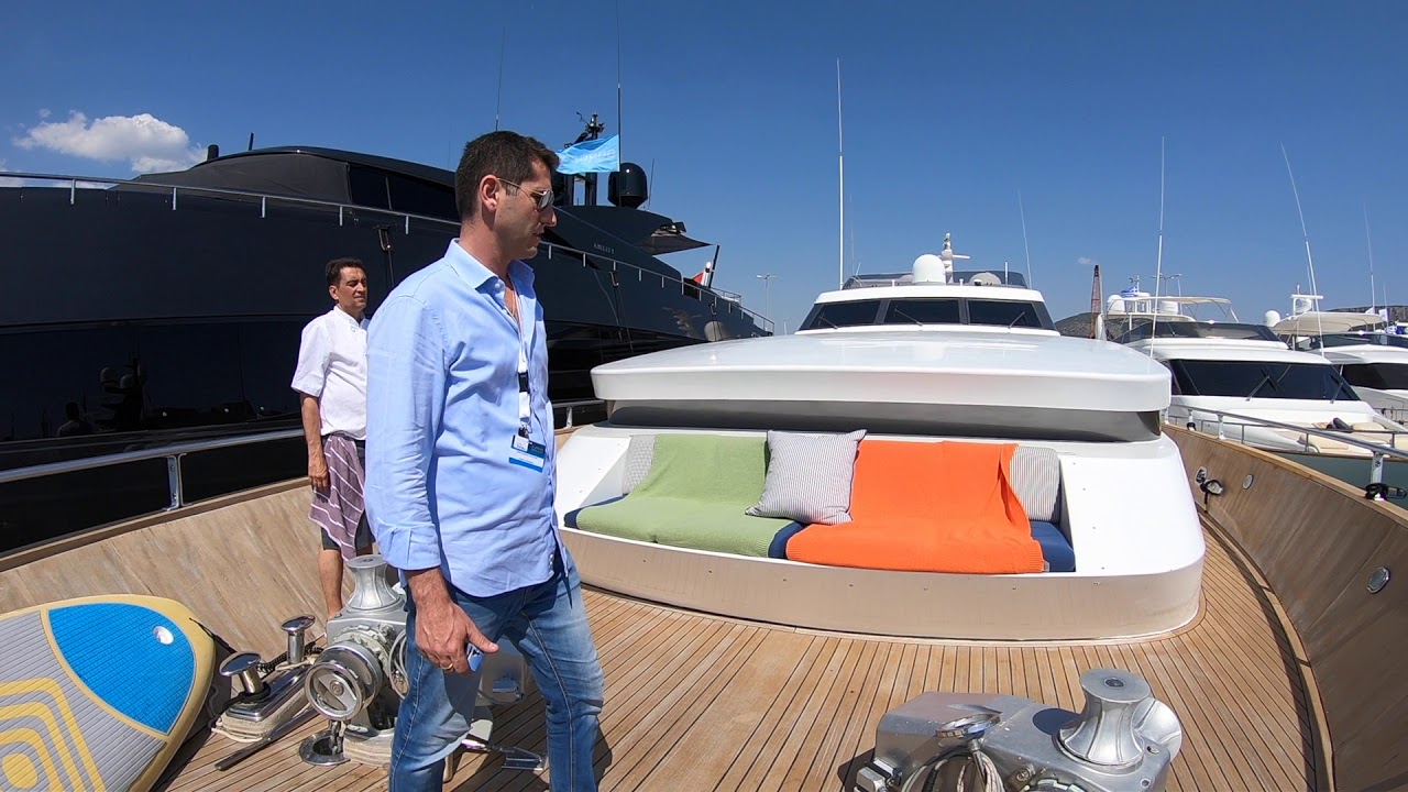 Yacht Video