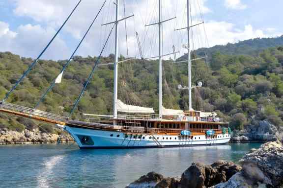 Yachts for 12 or more guests for charter in Turkey