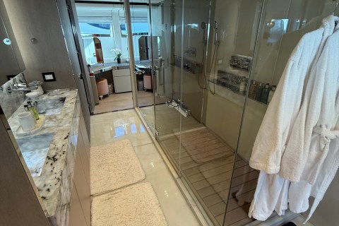 Nadja Asmus's photo from the onboard visit
