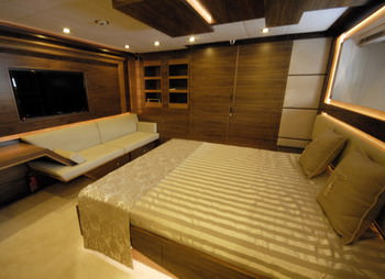 Image of STEEL yacht #7