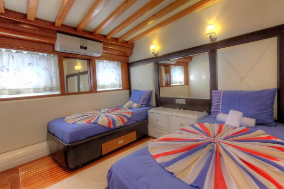 Image of ANGELO II yacht #17