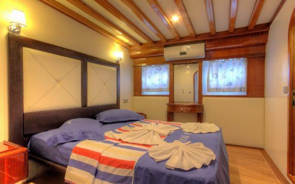 Image of ANGELO II yacht #9