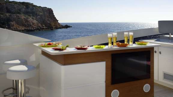 Image of DRAGON yacht #13