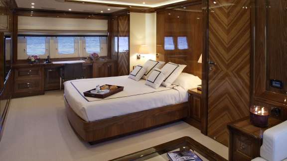 Master Suite I on lower deck
