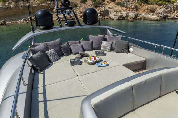 Upper Sun Deck