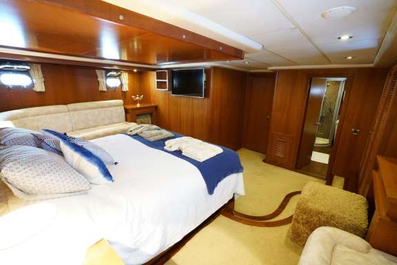 Image of ARABELLA yacht #16
