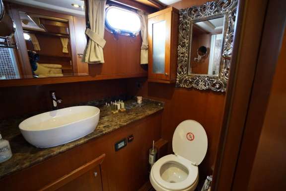 Image of ARABELLA yacht #9