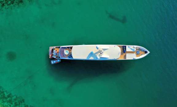 Image of VETRO yacht #13