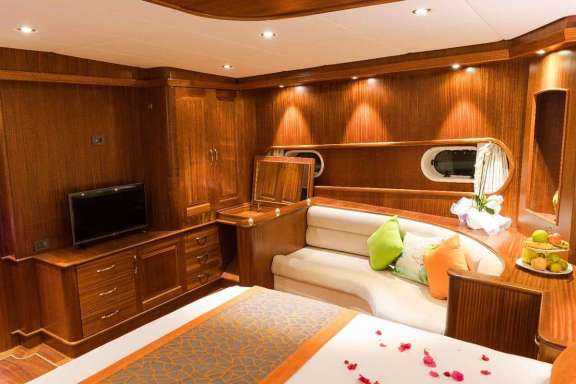 Image of VISTA MARE yacht #14