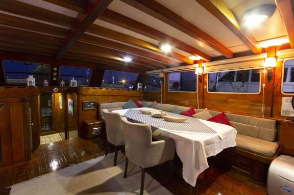 Image of Serenad yacht #2