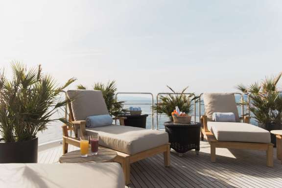 Image of Lady Trudy yacht #12