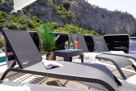 Image of QUEEN OF MAKRI yacht #17