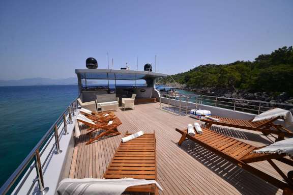 Image of IMMERSIVE yacht #12