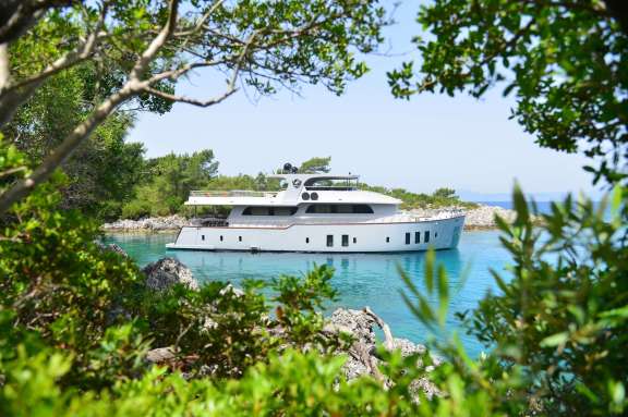 Image of IMMERSIVE yacht #4