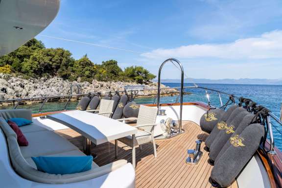 Image of BURKUT yacht #11