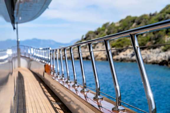 Image of BURKUT yacht #14