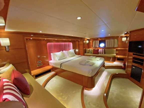 Image of GULMARIA yacht #7