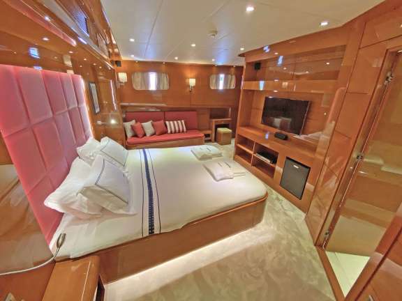 Image of GULMARIA yacht #9