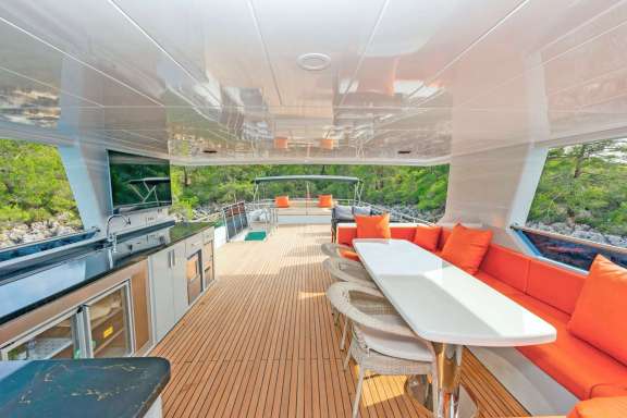 Image of SIMAY M yacht #5