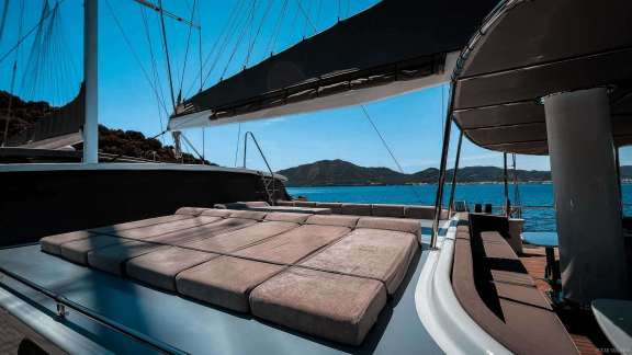 Image of NEVRA QUEEN yacht #12