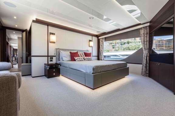 Image of New Edge yacht #6