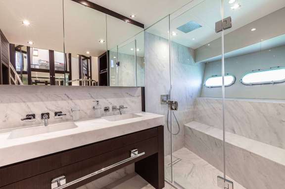 Image of New Edge yacht #9