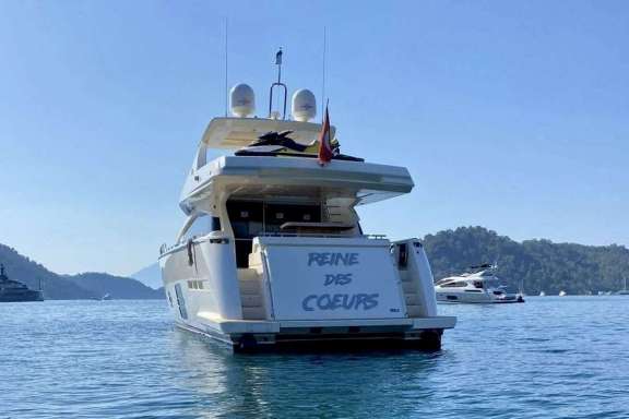 Image of REINE DES COEURS yacht #19