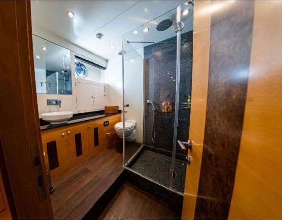 Image of TIGRA yacht #11