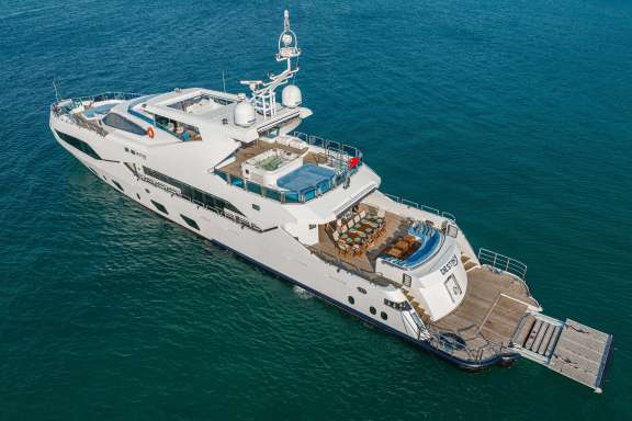 Image of DESTINY yacht #10
