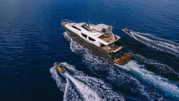 Image of THIS IS MINE yacht #19