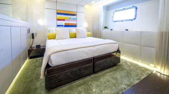 Convertible Twin Stateroom