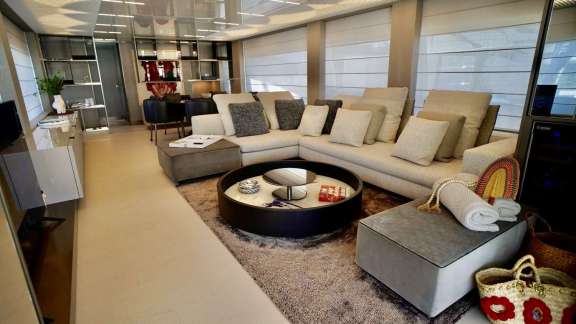 Image of SHERO yacht #2