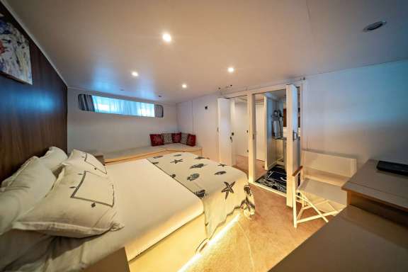 Image of S4 yacht #14